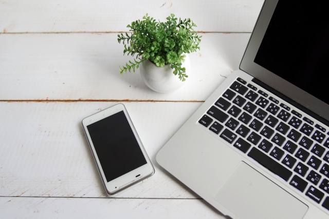 スマホとパソコン